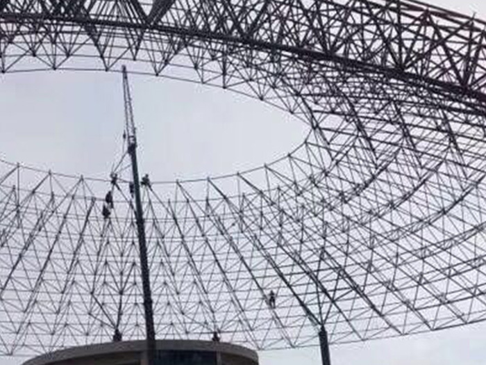 德令哈网架钢结构工程有限公司